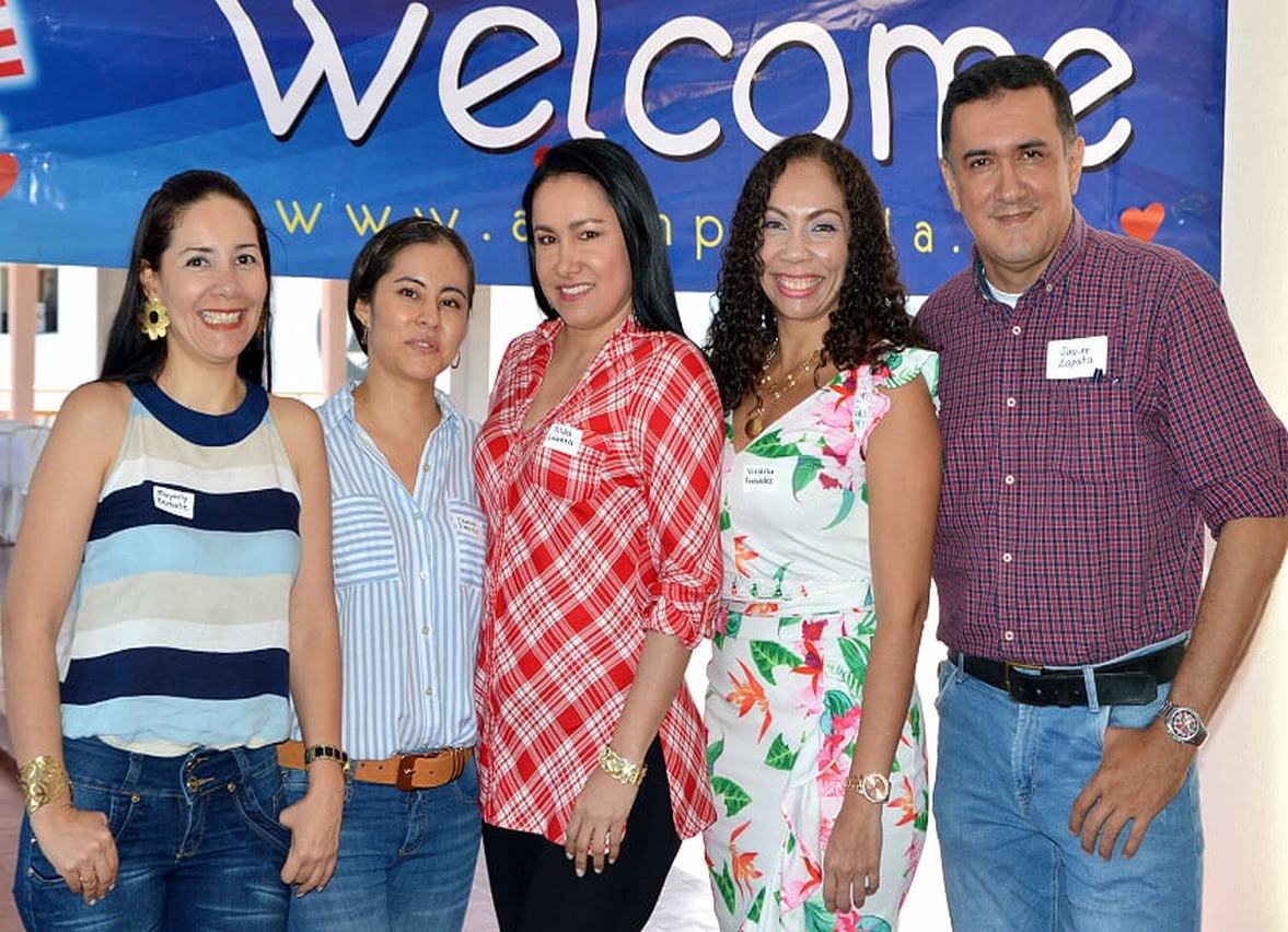 Mayerly Bernate, Tania Tinoco, Yilda Yaneth Cabrera, Viviana Fernández y Javier Zapata.